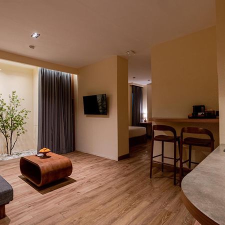 The Rivavi Legian Hotel Exterior photo