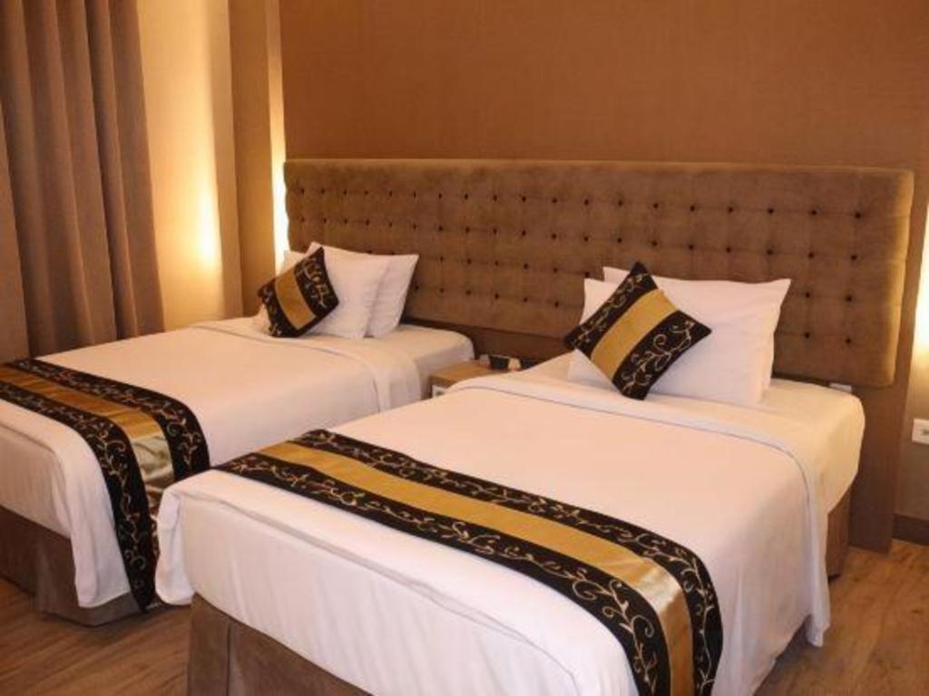 The Rivavi Legian Hotel Exterior photo